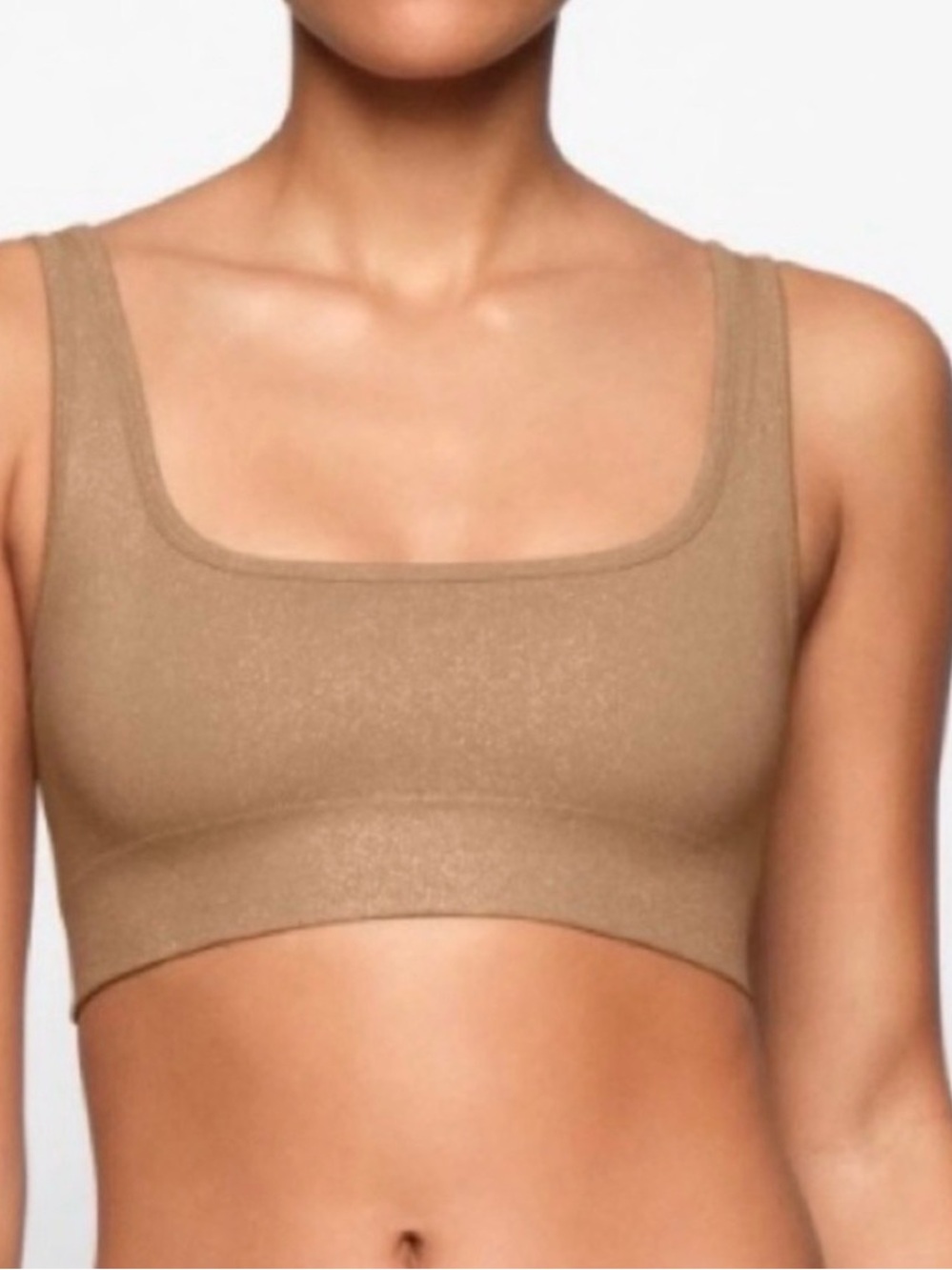 skims Limited Edition gold shimmer Soft smoothing seamless scoop bralette SZ. S